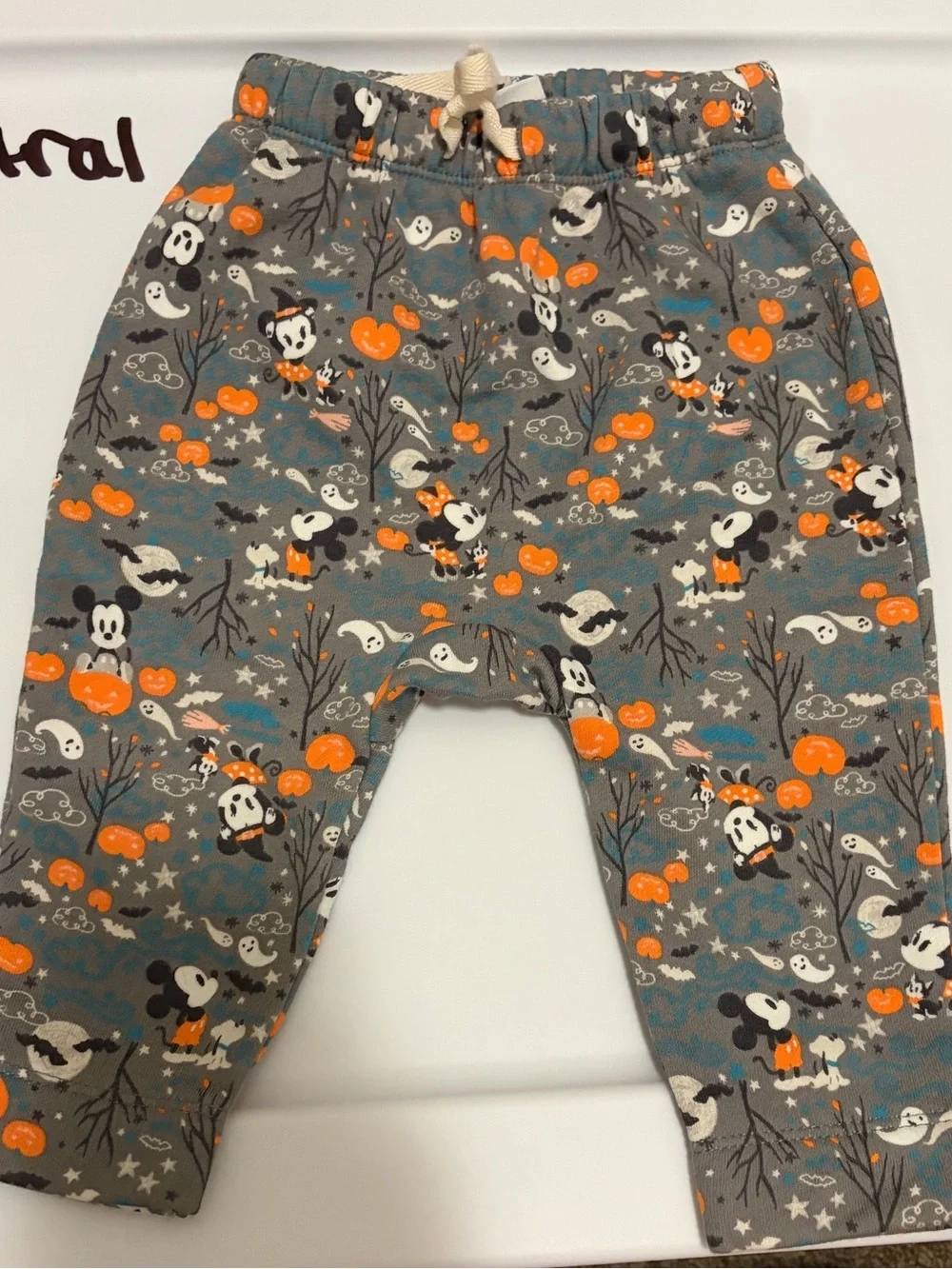 Disney Minnie Mouse Peach and Gray Halloween Kids Pajama Set